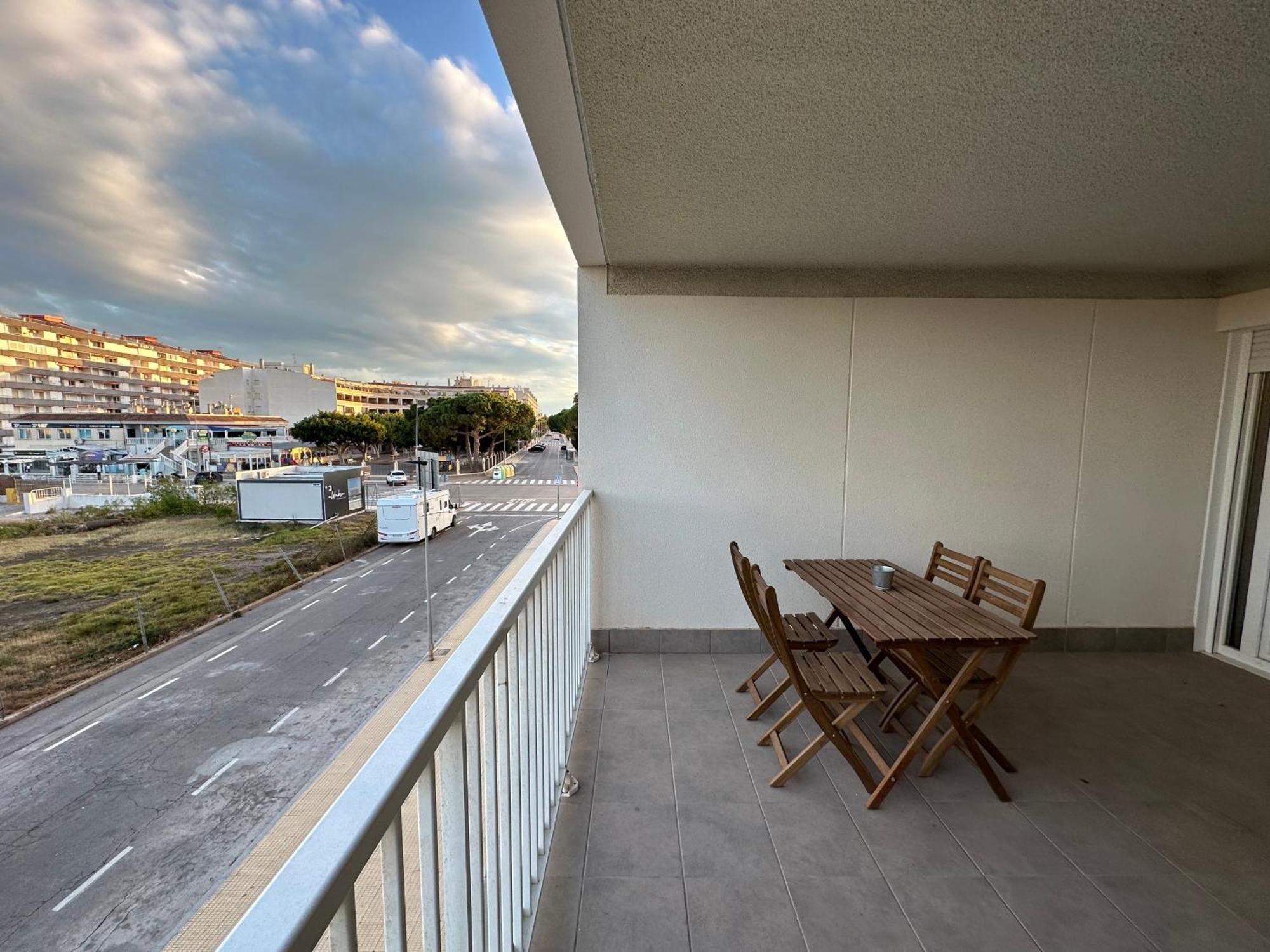 Apartamentos Canet Al Mar. Canet d'En Berenguer Exterior foto